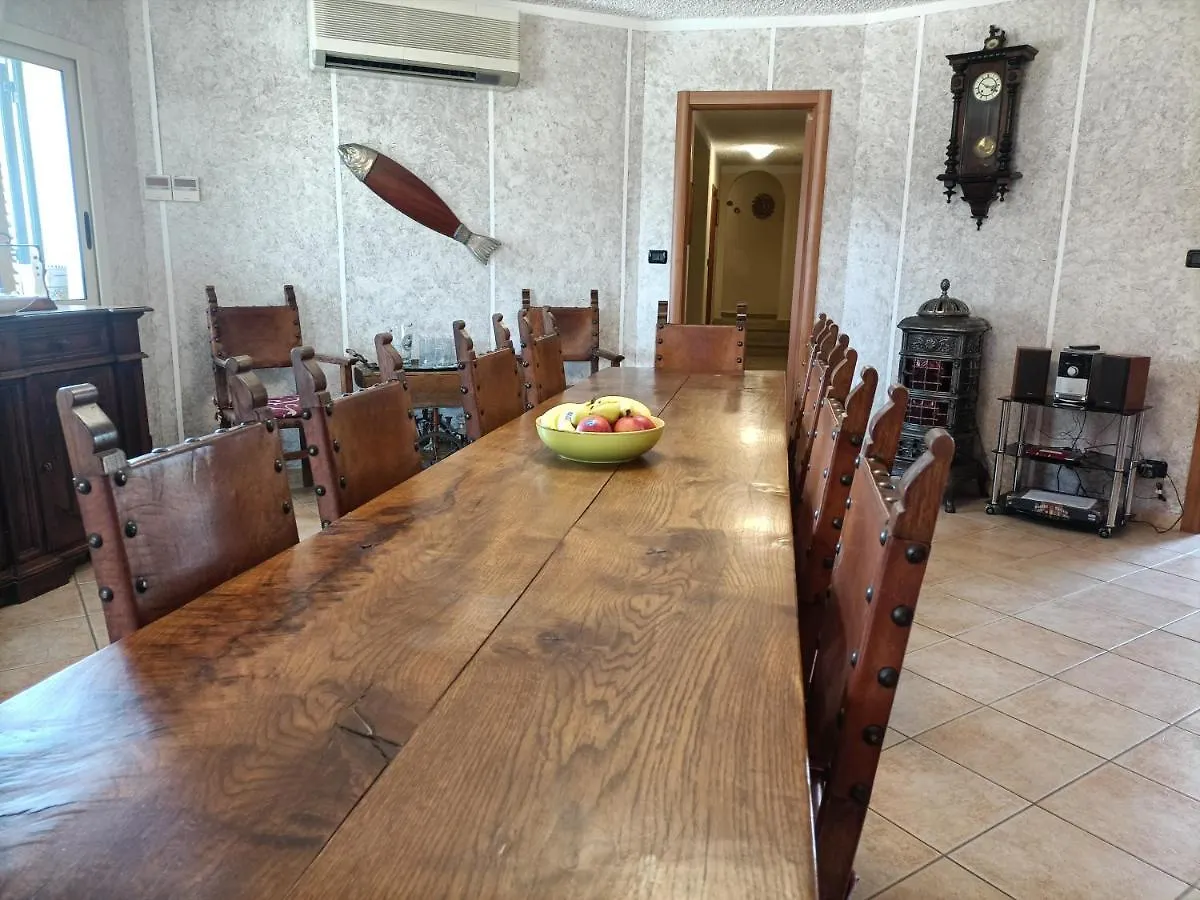 Villa Tai Agnone Bagni